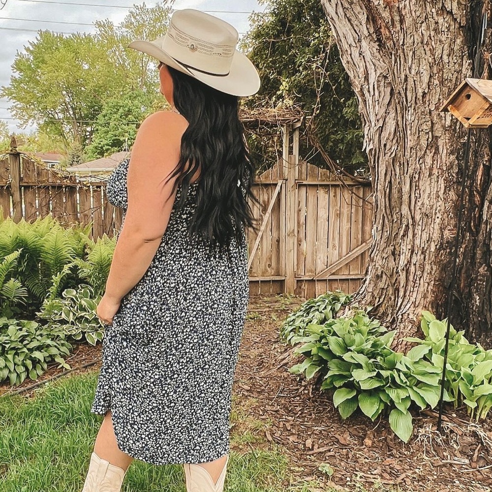 Navy floral dress - Picture 2 of 3